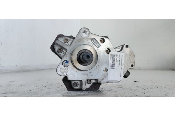 Recambio de bomba inyeccion para renault scenic ii 1.9 dci diesel referencia OEM IAM 8200108225  