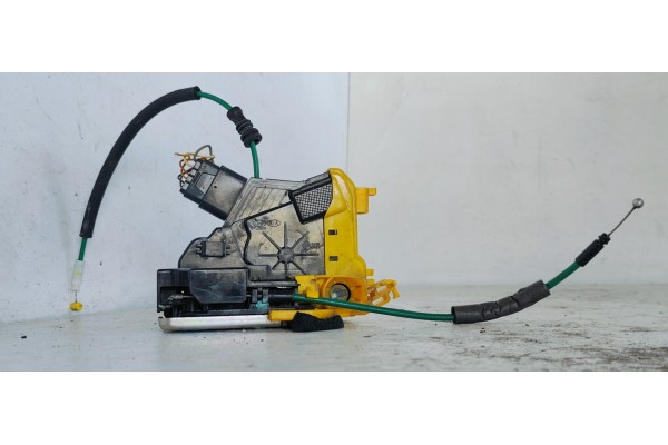 Recambio de cerradura puerta delantera izquierda para hyundai i30 (gd) 1.4crdi 90 fap referencia OEM IAM 81310A6100  