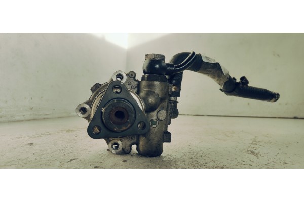 Recambio de bomba direccion para audi a6 berlina (4b2) 2.5 tdi referencia OEM IAM 4B0145155R  