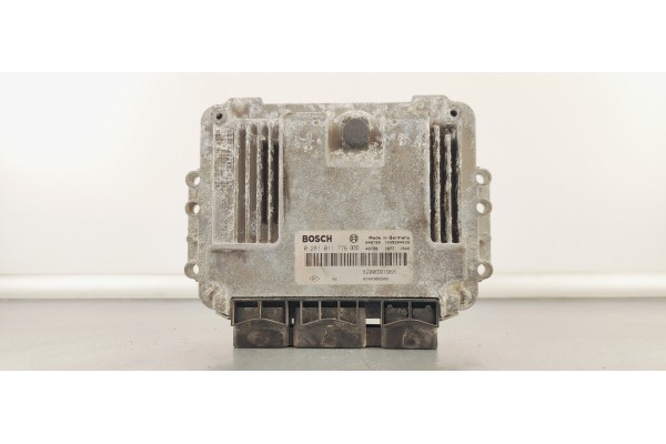 Recambio de centralita motor uce para renault scenic ii emotion referencia OEM IAM 0281011776  