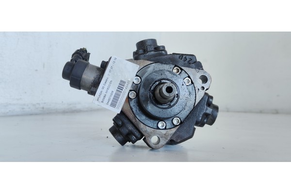 Recambio de bomba inyeccion para hyundai i30 classic referencia OEM IAM 0445010206  