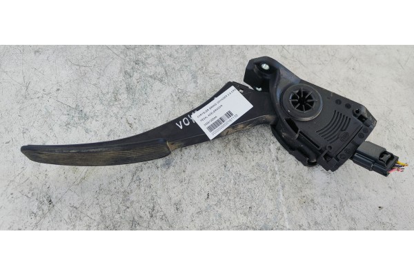 Recambio de pedal acelerador para chrysler grand voyager 2.8 crd cat referencia OEM IAM 05281225AA  