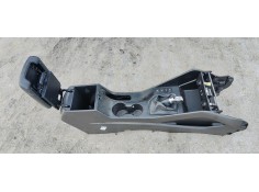 Recambio de apoyabrazos central para hyundai tucson sle 2wd referencia OEM IAM   