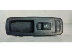 MANDO ELEVALUNAS DELANTERO DERECHO 68029178AA 