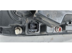 Recambio de faro derecho para kia sorento 2.5 crdi ex referencia OEM IAM   