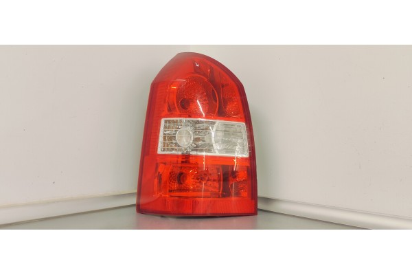 Recambio de piloto trasero izquierdo para hyundai tucson (jm) 2.0 crdi cat referencia OEM IAM 924012E010  