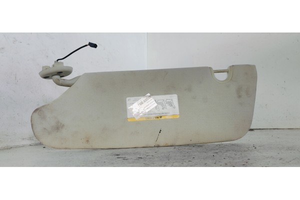 Recambio de parasol derecho para chrysler grand voyager 2.8 crd cat referencia OEM IAM 55361230AA  