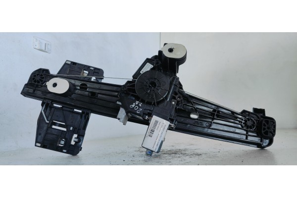 Recambio de elevalunas trasero derecho para peugeot 208 (p2) 1.2i turbo 100 fap referencia OEM IAM 9829045580  