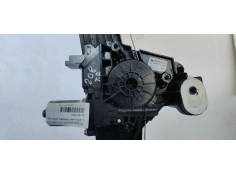 Recambio de elevalunas trasero derecho para peugeot 208 (p2) 1.2i turbo 100 fap referencia OEM IAM 9829045580  