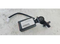 Recambio de enganche cinturon delantero izquierdo para hyundai i30 (gd) klass bluedrive referencia OEM IAM 20120404  