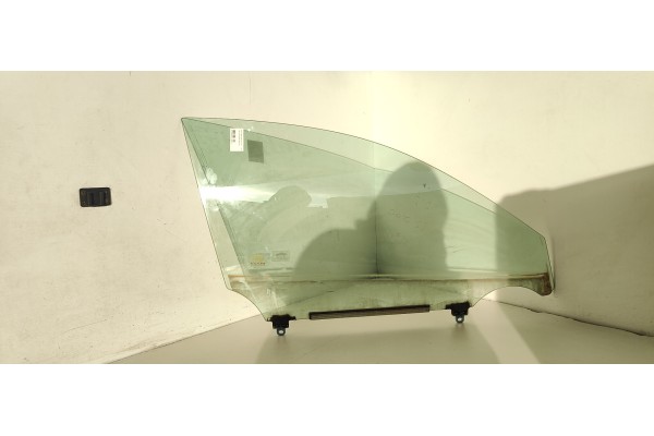 Recambio de luna delantera derecha para lexus is200 (ds2/is2) 220d referencia OEM IAM   