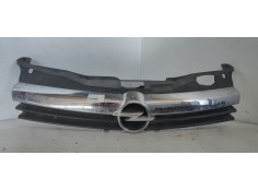 REJILLA DELANTERA 13154225 