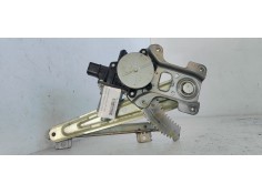 ELEVALUNAS TRASERO DERECHO 