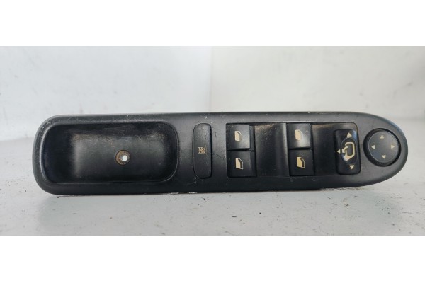 Recambio de mando elevalunas delantero izquierdo para peugeot 407 st confort referencia OEM IAM 532697045  
