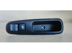 MANDO ELEVALUNAS TRASERO DERECHO 