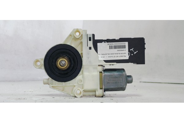 Recambio de motor elevalunas delantero izquierdo para peugeot 407 st confort referencia OEM IAM 0130822200  