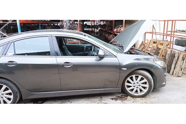Recambio de puerta delantera derecha para mazda 6 kombi (gh) 2.2 de 163cv sportive referencia OEM IAM   
