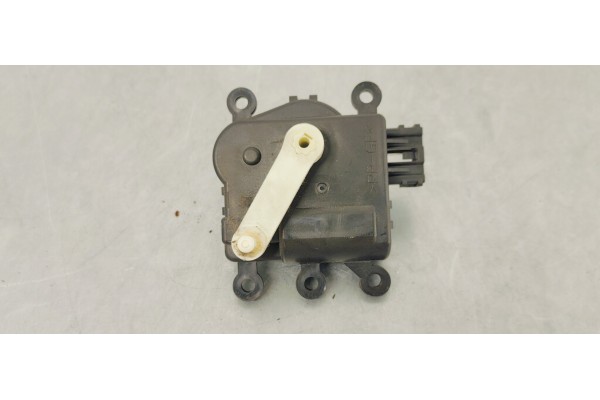 Recambio de motor apertura trampillas climatizador para mazda 3 lim. () 2.0 i 120 referencia OEM IAM   