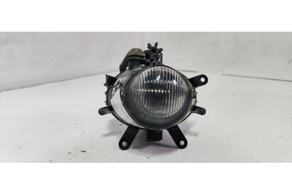 Recambio de faro antiniebla izquierdo para bmw serie 3 berlina (e46) 320d referencia OEM IAM   