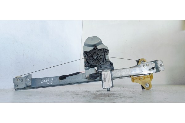 Recambio de elevalunas delantero derecho para renault clio iv 1.2 referencia OEM IAM 128001071E  