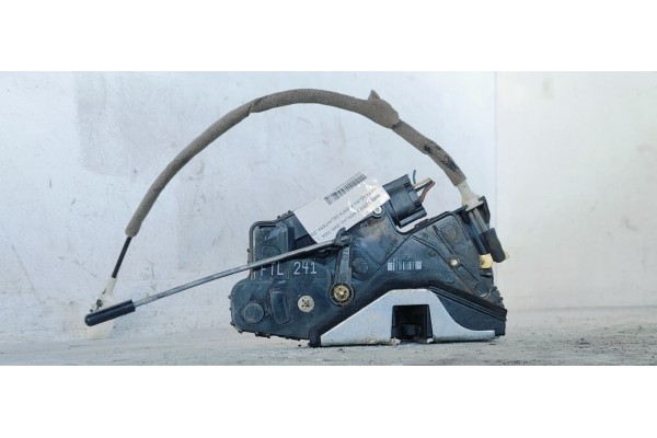 Recambio de cerradura puerta delantera izquierda para bmw serie 3 berlina (e46) 320d referencia OEM IAM   