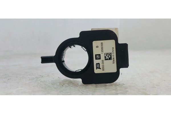Recambio de sensor para opel astra j lim. 1.7 cdti 110 fap referencia OEM IAM 13589398  