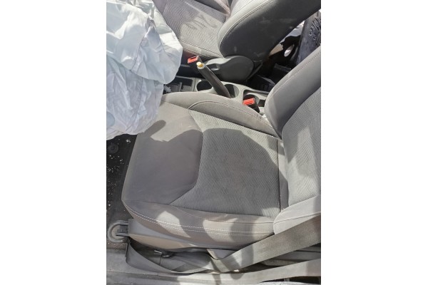 Recambio de asiento delantero izquierdo para ford ka+ black / white referencia OEM IAM   