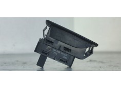 Recambio de mando elevalunas trasero izquierdo para bmw serie 3 berlina (e90) 320i referencia OEM IAM 6945874  