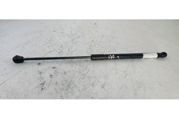 Recambio de amortiguadores maletero / porton para hyundai i30 (gd) klass bluedrive referencia OEM IAM 81770A6000  