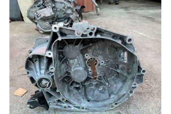 Recambio de caja cambios para peugeot 2008 (--.2013) 1.2 i turbo 130 referencia OEM IAM 20EA72  