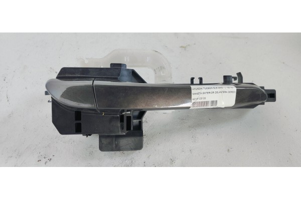 Recambio de maneta exterior delantera derecha para hyundai tucson sle 2wd referencia OEM IAM 9210103100  