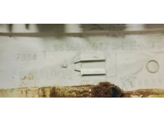 Recambio de luz interior para peugeot 407 st sport referencia OEM IAM 9636696877  