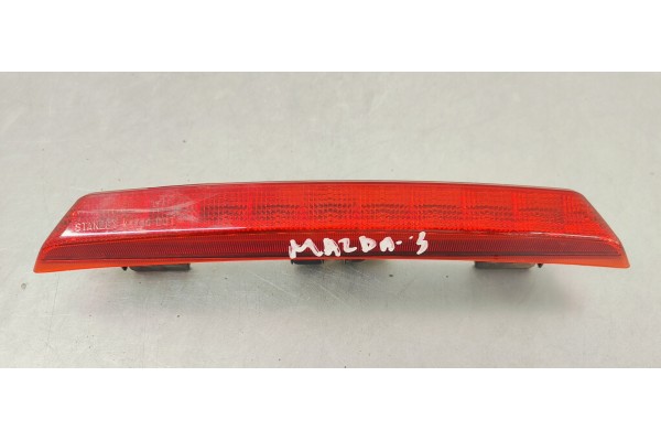 Recambio de luz central de freno para mazda 3 lim. () 2.0 i 120 referencia OEM IAM B45C51580  
