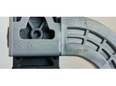 Recambio de maneta exterior trasera derecha para hyundai tucson sle 2wd referencia OEM IAM 9215103100  