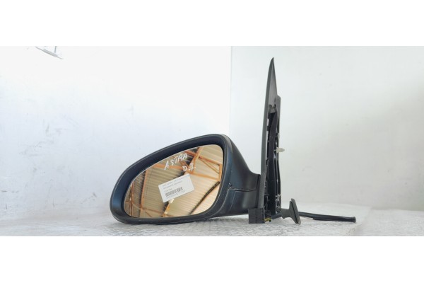 Recambio de retrovisor izquierdo para opel astra j lim. 1.7 cdti 110 fap referencia OEM IAM E1021094  