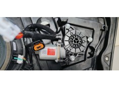 Recambio de elevalunas trasero derecho para hyundai tucson sle 2wd referencia OEM IAM 9215100100  