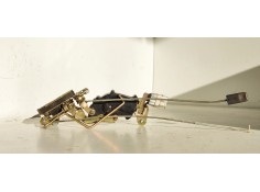 Recambio de cerradura puerta delantera derecha para toyota rav 4 referencia OEM IAM   