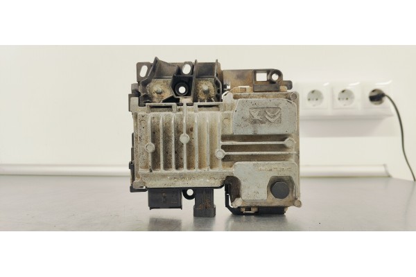 Recambio de modulo electronico para citroen c4 cactus shine referencia OEM IAM 9811207980  