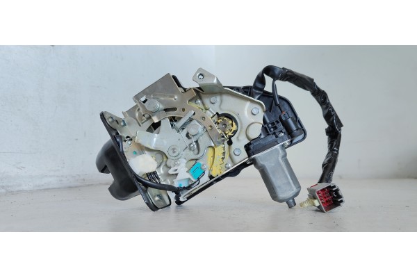 Recambio de cerradura maletero / porton para ford kuga (cbs) titanium referencia OEM IAM CV447843102B  