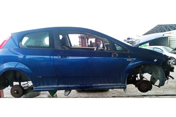 Recambio de puerta delantera derecha para fiat grande punto (199) 1.4 referencia OEM IAM   