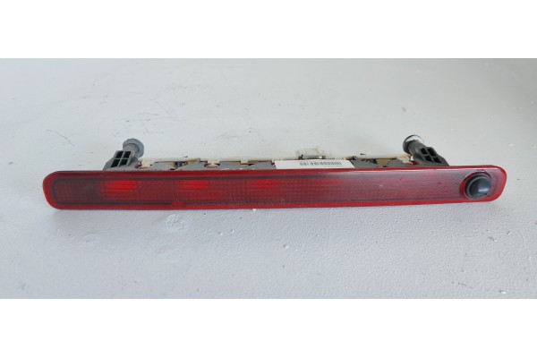 Recambio de luz central de freno para suzuki sx4 rw (ey) glx referencia OEM IAM 3581079J0  