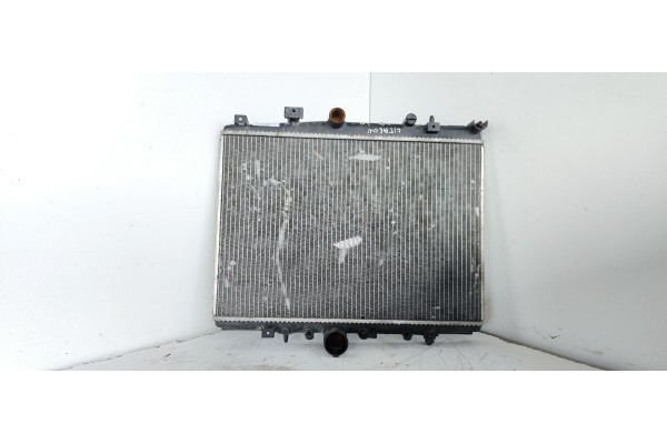 Recambio de radiador agua para citroen c5 berlina 2.0 hdi referencia OEM IAM 9635989980  