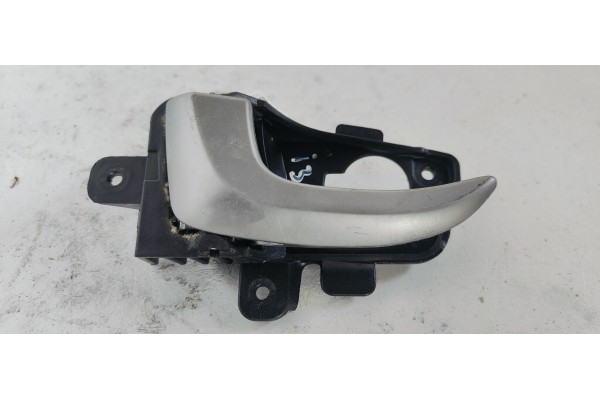 Recambio de maneta interior trasera izquierda para hyundai i30 (gd) klass bluedrive referencia OEM IAM 82613GD000  