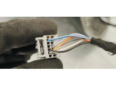 Recambio de retrovisor izquierdo para ford fiesta (ccn) 1.0i turbo 100 referencia OEM IAM E8024704  