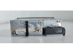 Recambio de sistema audio / radio cd para renault megane ii coupe/cabrio luxe dynamique referencia OEM IAM 8200633620  