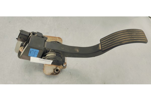 Recambio de pedal acelerador para kia carnival ii 2.9 crdi lx referencia OEM IAM 0281002541  