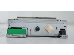 Recambio de sistema audio / radio cd para renault megane ii coupe/cabrio luxe dynamique referencia OEM IAM 8200505121A  