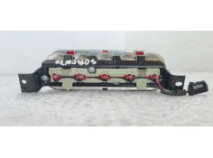 Recambio de luz central de freno para kia sorento 2.5 crdi ex referencia OEM IAM 927003E0  