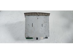 Recambio de sistema audio / radio cd para renault megane ii coupe/cabrio luxe dynamique referencia OEM IAM 8200505121A  