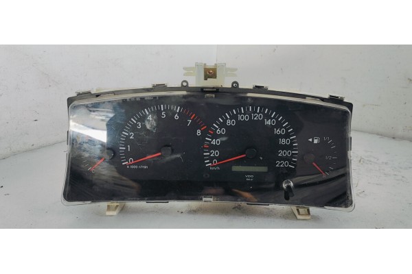 Recambio de cuadro instrumentos para toyota corolla (e12) 1.4 i 95 referencia OEM IAM 8380002800  